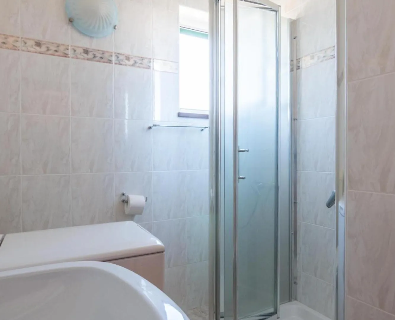Guest house Beachfront Lovro Apartment Simuni Croatia